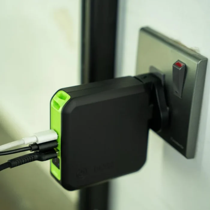 Goui Mbala Pro Power Bank 10 000mAh – Chargeur Sans Fil et Mural 22.5W – Image 2